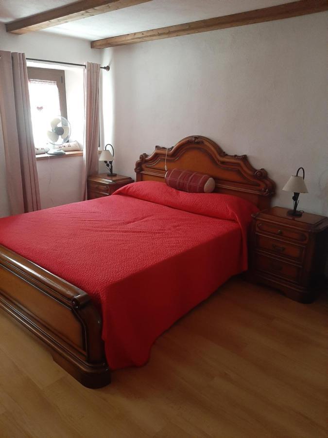 Casa Elena Apartment นุส ภายนอก รูปภาพ